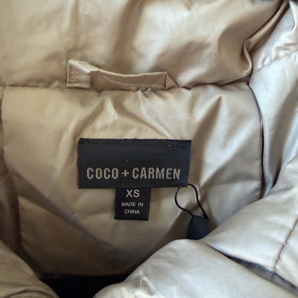 NWT Coco + Carmen Tan Gold Oversized Puffer Vest Size XS (XS-M) Full Zip Pockets - Picture 5 of 15